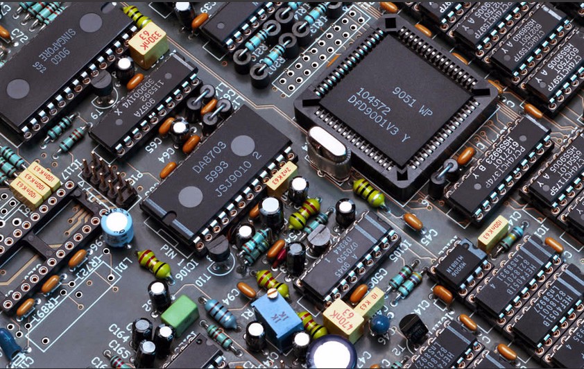 Electronic component capable of tolerance to super high temperature